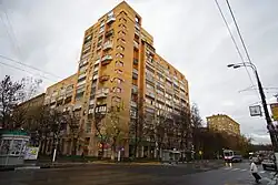 Пересечение Фортунатовской (слева) и Щербаковской улиц