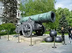 Знаменитая Царь-пушка, отлитая Андреем Чоховым