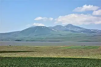 Годореби (самая правая вершина)