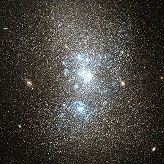 NGC 5238-1 и NGC 5238-2