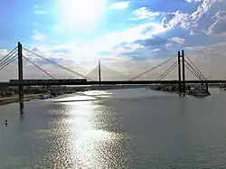 Переправа по новому мосту