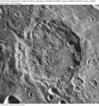 Снимок зонда Lunar Orbiter - IV