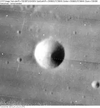 Снимок зонда Lunar Orbiter - IV.