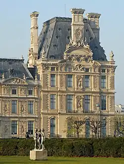 Северный фасад Павильона Флоры, Лувр