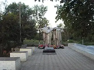 Памятник Воинам-землякам