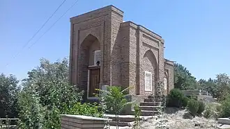 Вид с запада