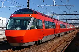 Экспресс серии Odakyu 70000 Romancecar GSE