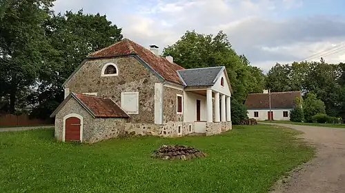 Отреставрированное здание усадебного комплекса