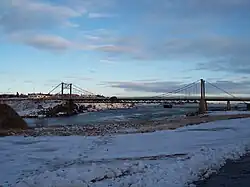 Мост через Эльвюсау у города Сельфосс