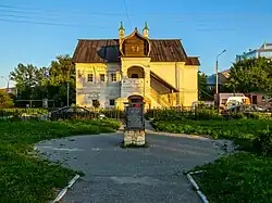 Вид на палаты Афанасия Олисова в июле 2014 года.