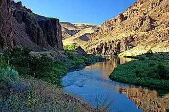 Каньон реки Овайхи, протекающей по пустыне