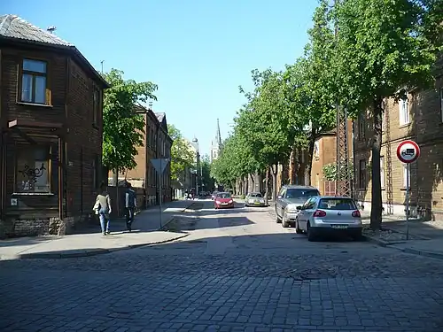 Вид от начала улицы