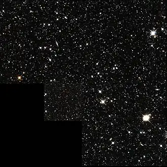 Центральная часть галактики в Драконе. Фото телескопа «Хаббл».