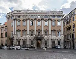 Палаццо Ченчи-Болоньетти. Рим