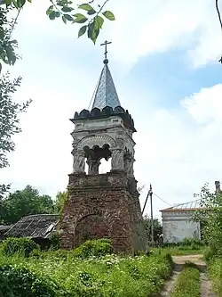 Колокольня Пантелеймона на горке. Вид со стороны улицы Советской Армии