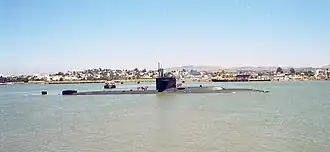 «Парче» на выходе из пролива Маре-Айленд, Калифорния