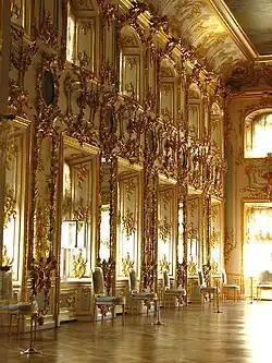 Танцевальный зал Большого дворца в Петергофе. 1745—1750