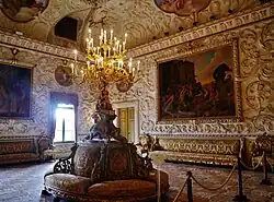 Бальный зал