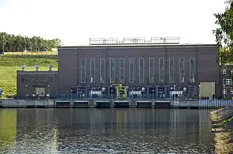 Машинный зал ГЭС