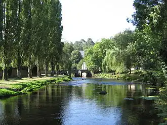 Река Скорф в Пон-Скорфе