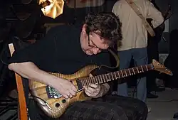 Валерий Посиделов, треш-акция «Fucking butterflies», Ростовская биеннале, 24 мая 2010 г.