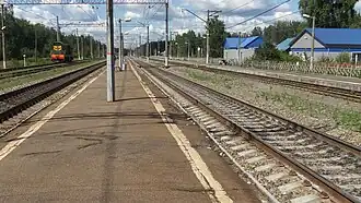 Вид с южного конца западной платформы