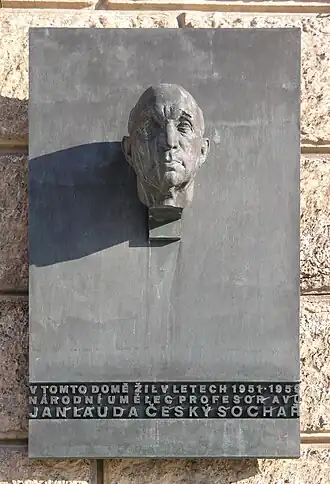 Мемориальная плита в Праге