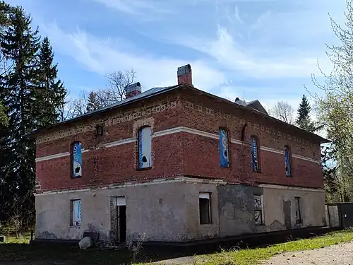 Тыльная сторона  господского дома