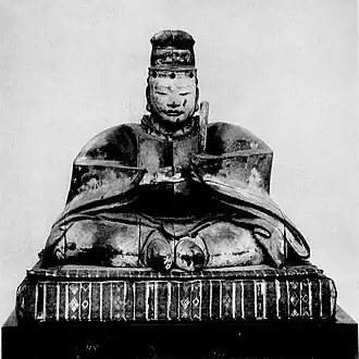 Деревянная статуя принца Оцу из коллекции храма Якуси-дзи