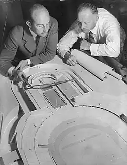 За проект стадиона в Берлине золотая медаль 1936 года Вернеру Марху