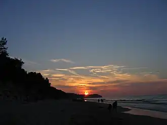 Мыс Розеве на закате