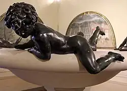 Пьерино да Винчи. Путто с рыбой. Флоренция, вилла Медичи делла Пентрайя