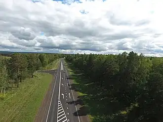 1132-й км Р255 «Сибирь».  Подъезд к о.п. Максимово (в 2-х км от села Тины