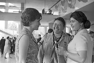 1968 год (справа)