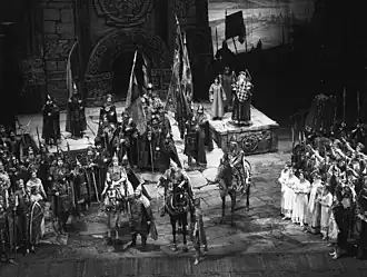 Сцена из 2-го акта оперы А.П. Бородина «Князь Игорь». Художник-постановщик Ф. Ф. Федоровский. ГАБТ, 1967