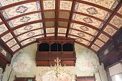 Свод галереи