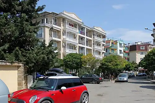 Улица Крайбрежна