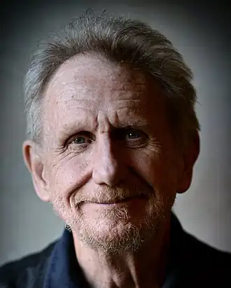 Исполнитель роди Одо Rene Auberjonois