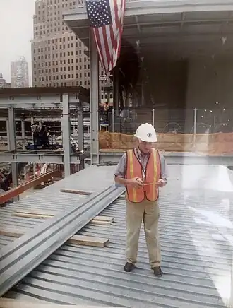 Лев Браславский на месте восстановления подземного транспортного узла на Ground Zero, World Trade Center, Нью Йорк