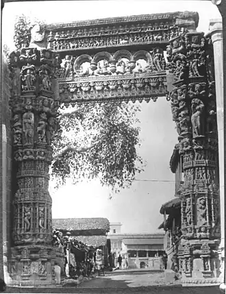 Ревские ворота