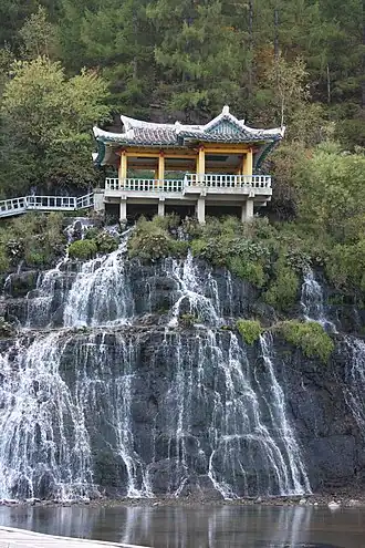 Водопад Имёнсу-Пхокпхо в августе 87 года чучхе (2008)