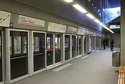 Станция Riponne-Maurice Béjart[фр.]  Лозаннского метрополитена.