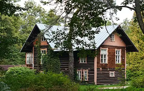 Швейцарский домик мызы Рокка-аль-Маре(памятник культуры)