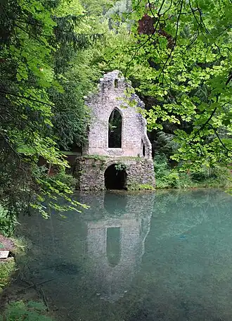 Озеро Синклер на юго-западной окраине Шамони