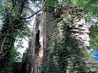 Руины замка