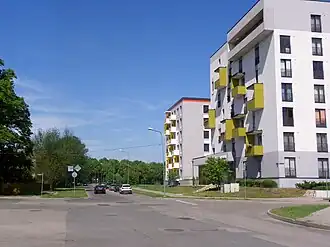 Вид от перекрёстка с улицей Гауяс