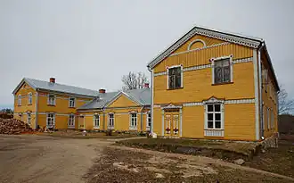 Господский дом мызы Зеннен (Сянна) в 2013 году