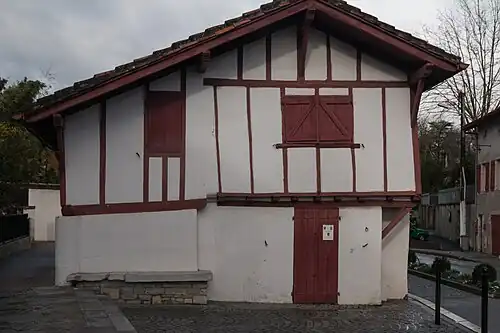 Дом хранителя церкви