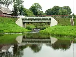 мост через реку Салантас в городе Салантай