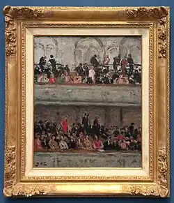 В зрительном зале